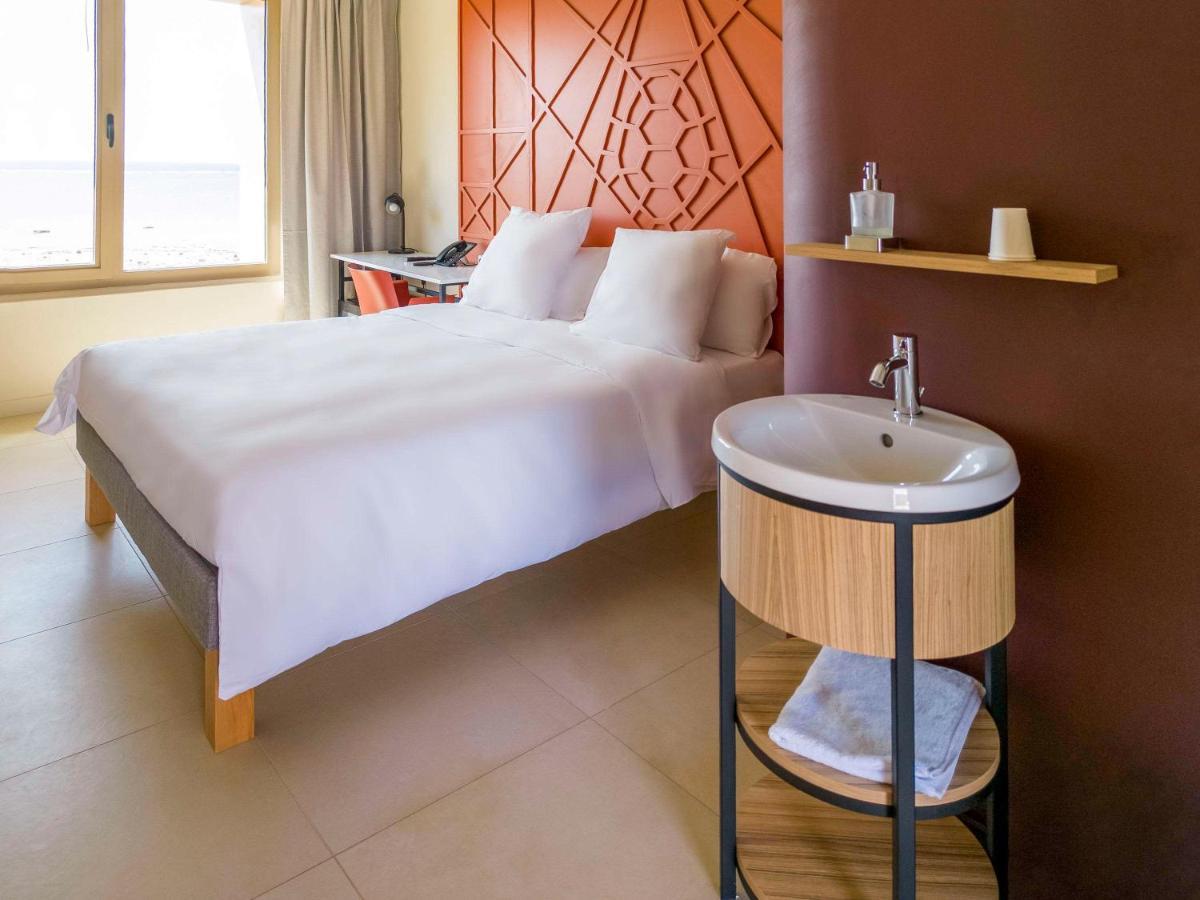 Ibis Styles Mayotte Aeroport Pamandzi ภายนอก รูปภาพ