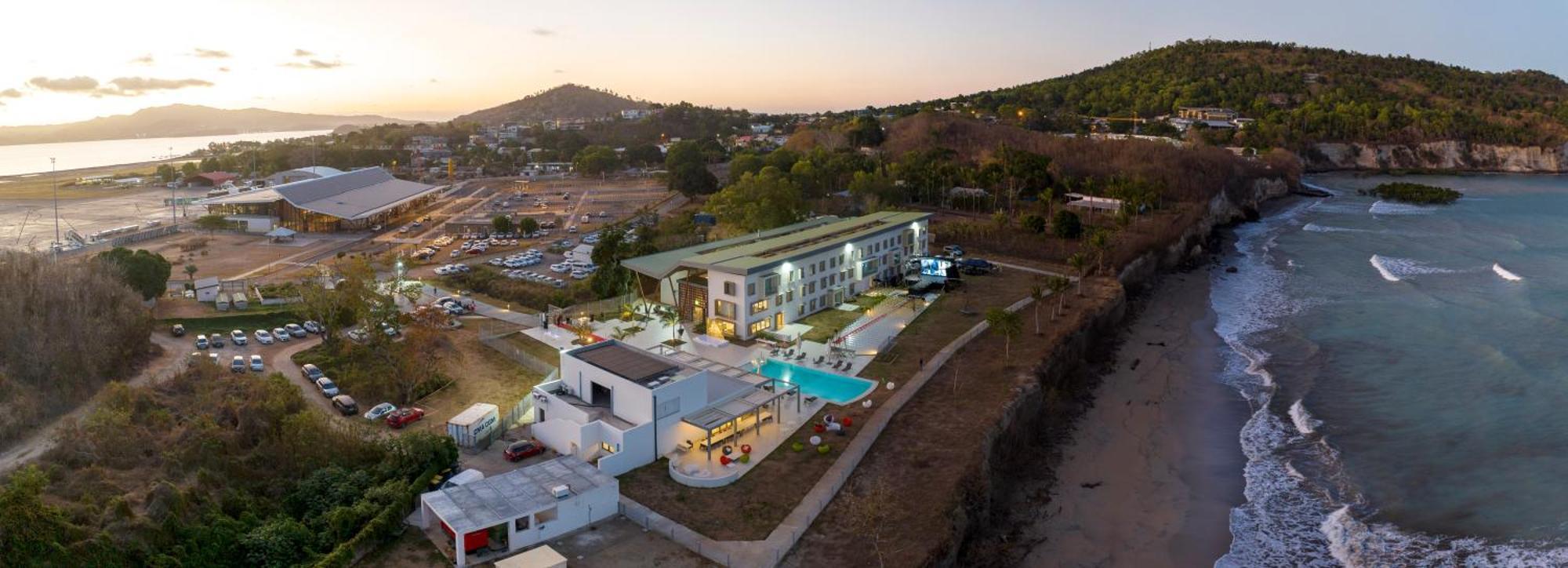 Ibis Styles Mayotte Aeroport Pamandzi ภายนอก รูปภาพ